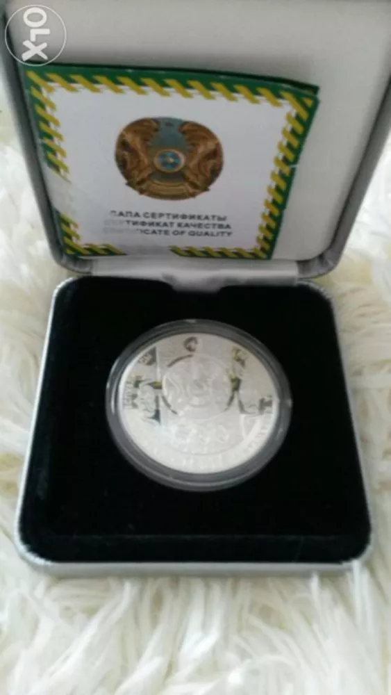 продам серебренную монету,  номиналом 500 тенге 2010 года